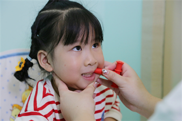 兒童說話結(jié)巴如何正確引導？